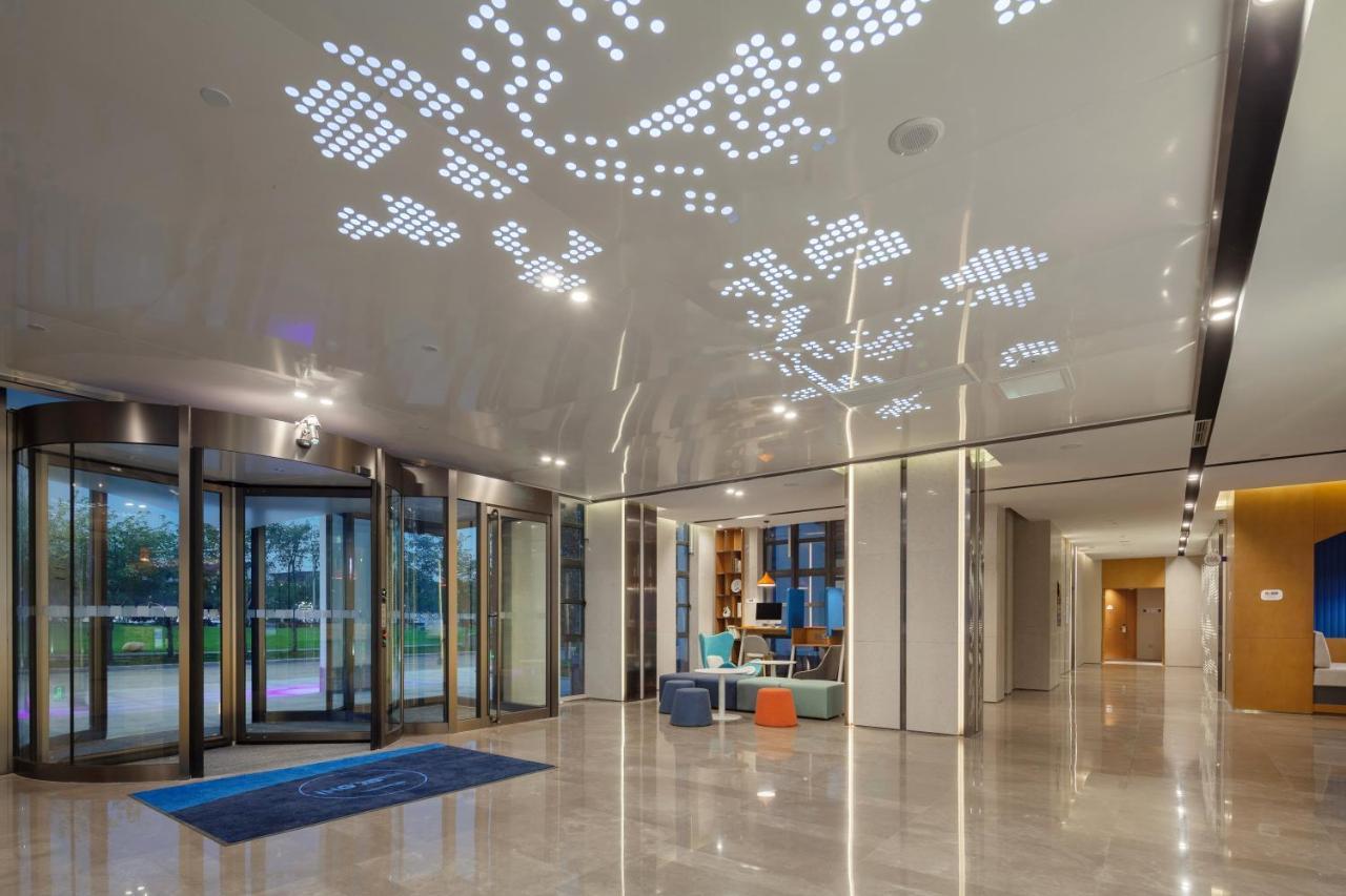 Holiday Inn Express Pinghu By Ihg Bagian luar foto