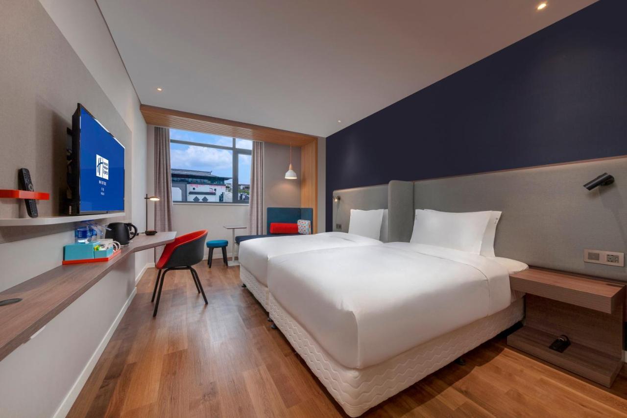 Holiday Inn Express Pinghu By Ihg Bagian luar foto