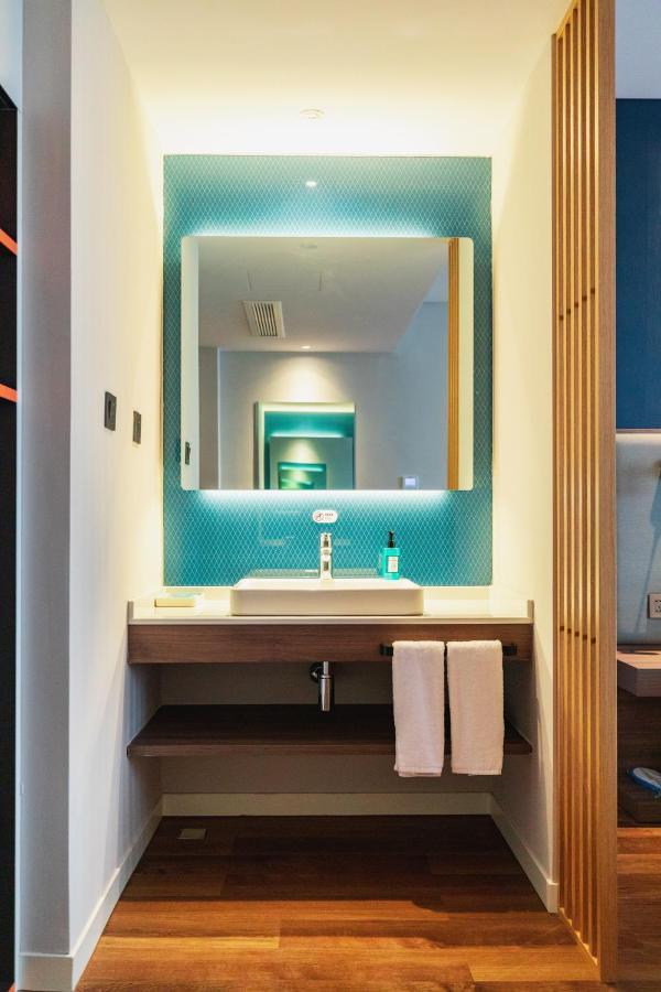 Holiday Inn Express Pinghu By Ihg Bagian luar foto