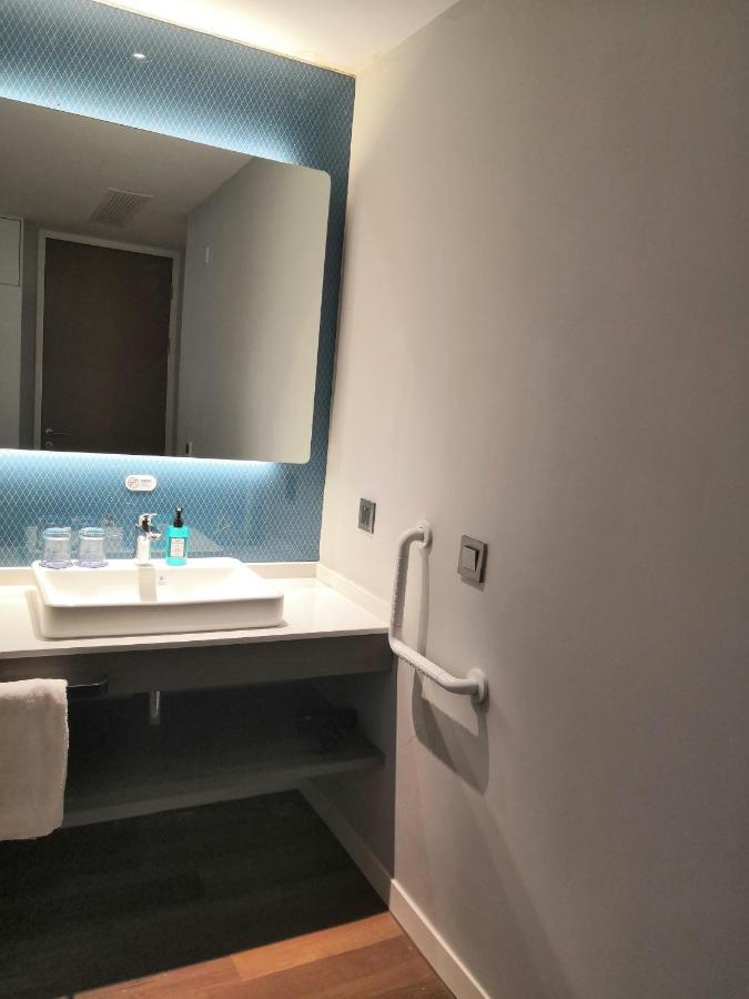 Holiday Inn Express Pinghu By Ihg Bagian luar foto